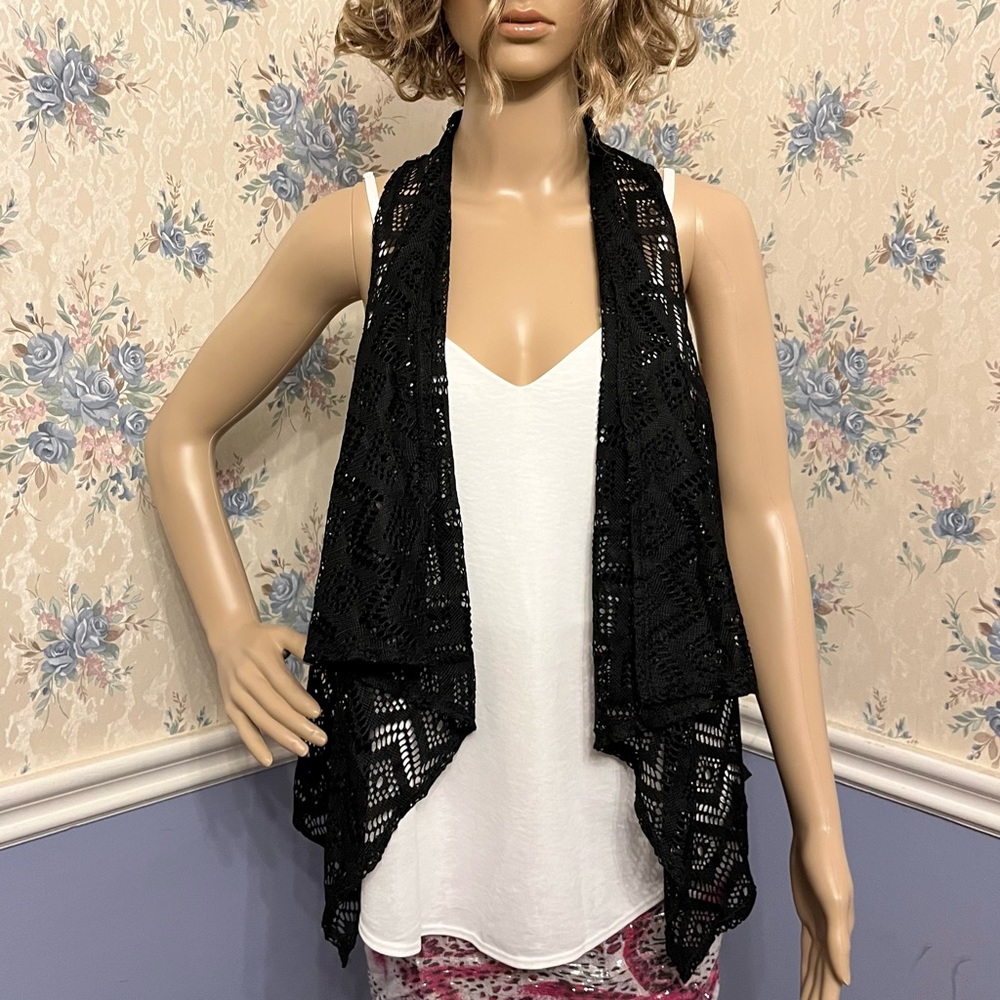 Absolute angel Black lace cardigan vest, size small